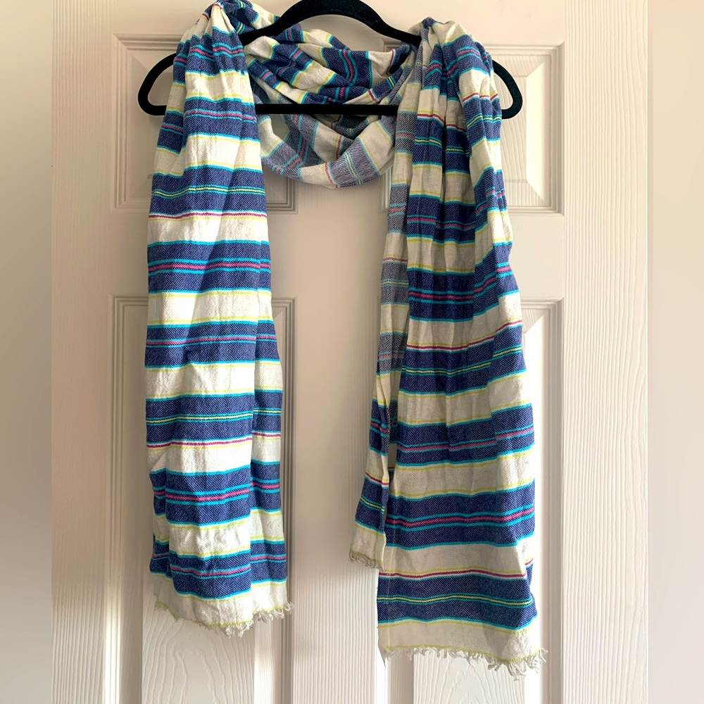 NWT Aerie Oversized Blanket Scarf